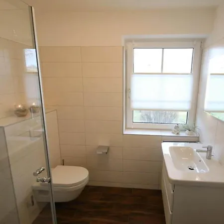 1 Jordanstr 35 Apartman